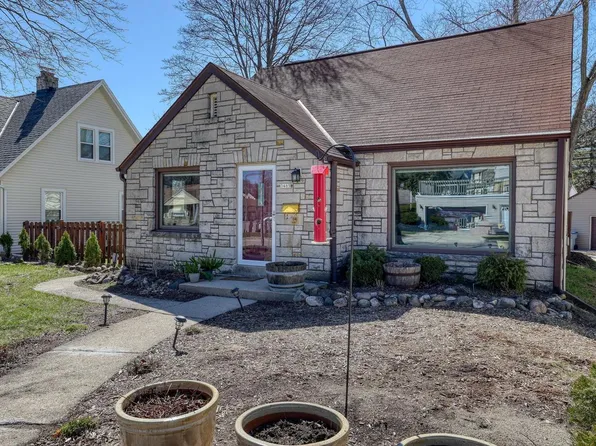 3485 North 88th STREET, Milwaukee, WI 53222