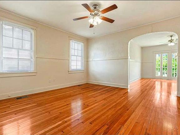 2nd image of 2207 S Gayoso St