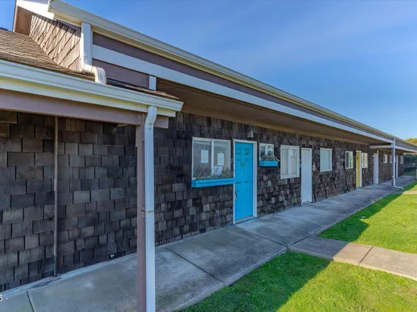 801 NE Coast St #2, Newport, OR 97365