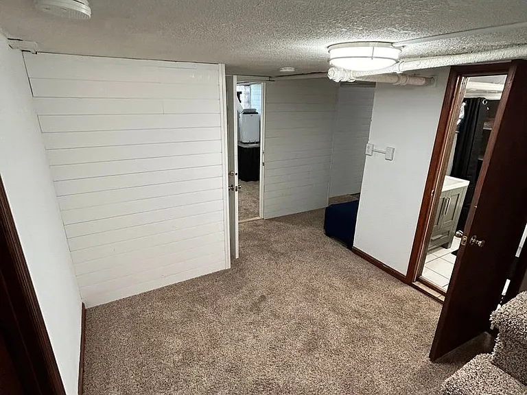 930 Ridge Ave — Photo 122