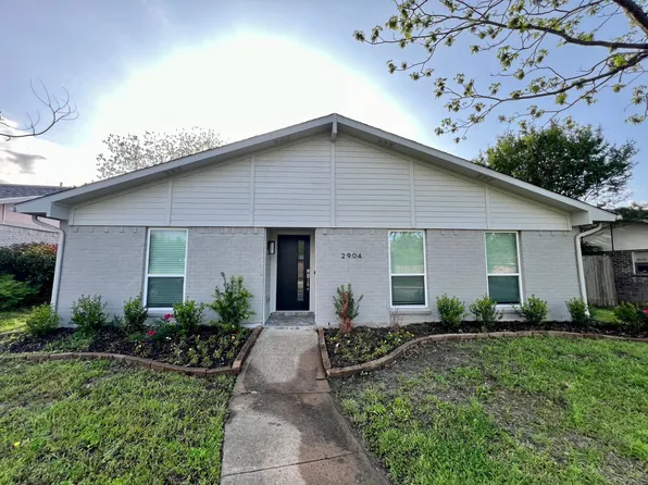 2904 Rolling Hills Dr, Carrollton, TX 75007
