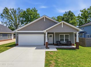 814 Cherry St, Alcoa, TN 37701