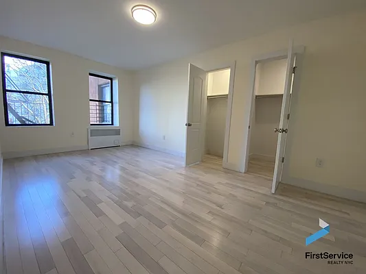 Rented by FirstService Realty (legacy) | media 13