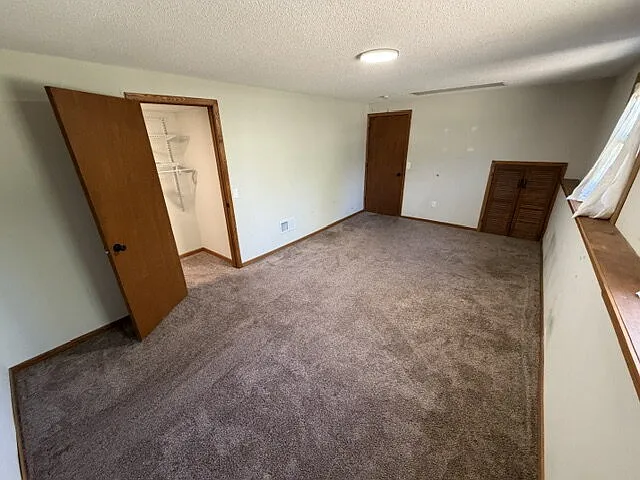 13016 Saratoga Ln N — Photo 16