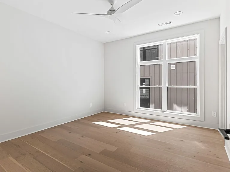 2305 Eastland Ave #A — Photo 27