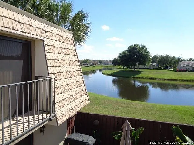 2 bed, 2.5 bath, 1236 sqft, $2,200 — Photo 1