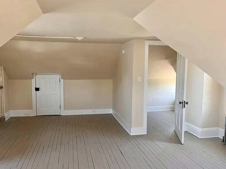 323 Prospect St #2 — Photo 5