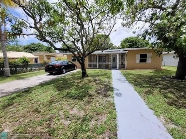 1245 NW 126th St, North Miami, FL 33167