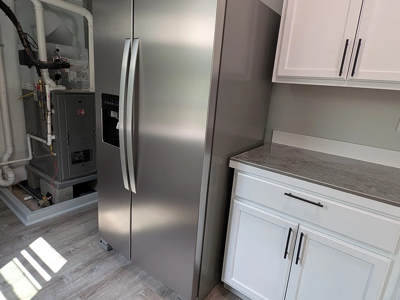 3 bed, 1200 sqft, $1,500 — Photo 4