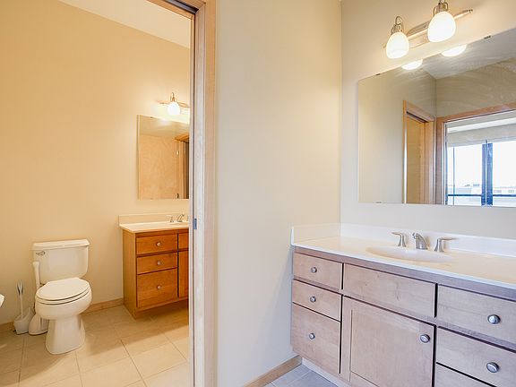 5th image of 4525 Park Commons Dr Unit 406