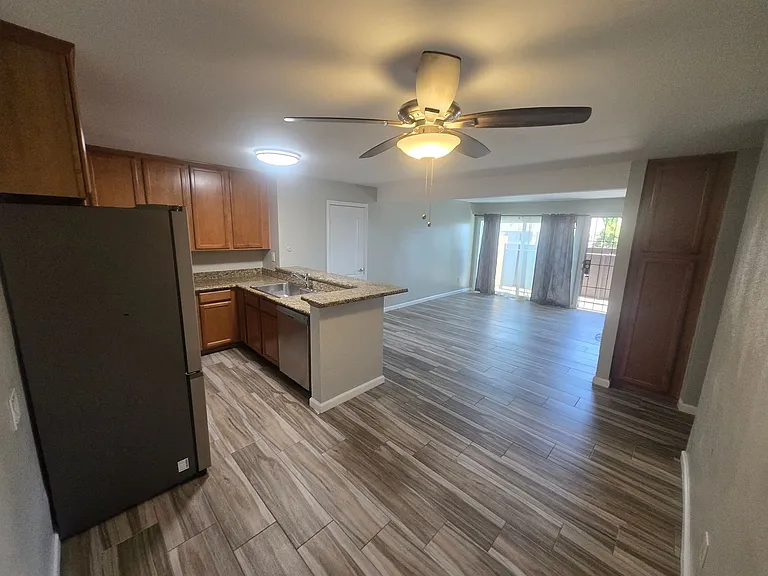 3454 Castle Glen Dr #113 — Photo 10