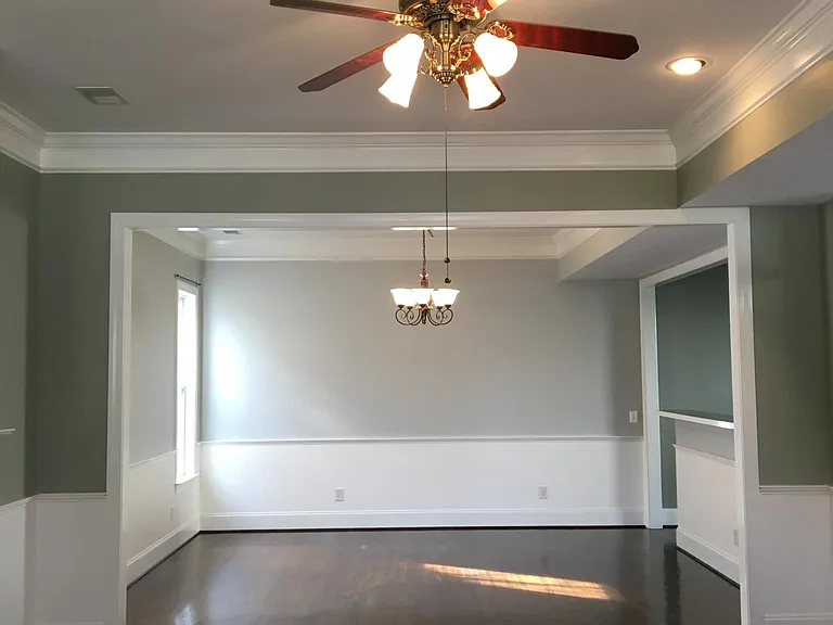 2118 Hartfords Bluff Ln — Photo 3