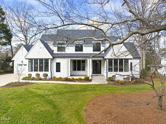 3rd image of 3210 Churchill Rd