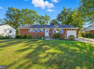 6221 Hibbling Ave, Springfield, VA 22150