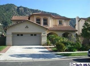 22 Boulder Ridge Ct, Azusa, CA 91702