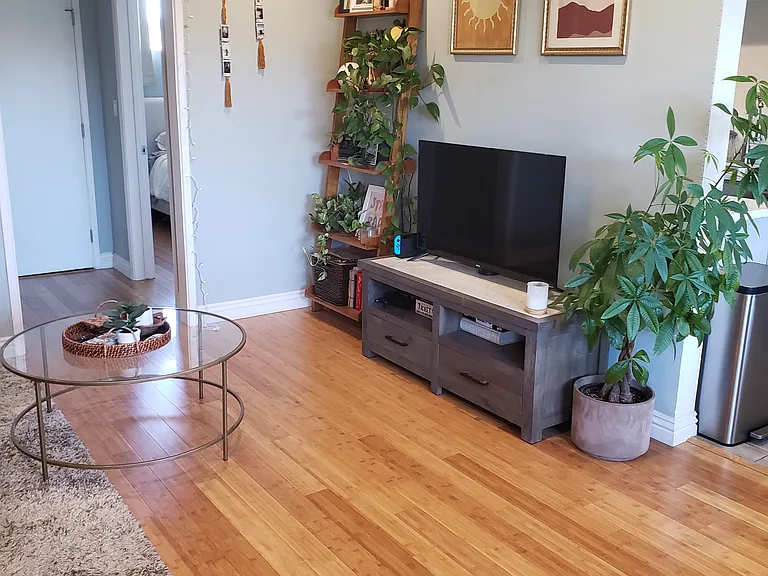 2111 E Bermuda St #A — Photo 2
