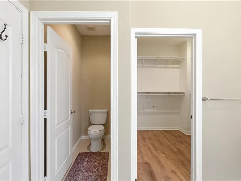 6958 Amigo Ave — Photo 16