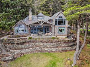 860 Ecola Park Rd, Cannon Beach, OR 97110