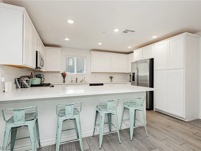 10713 Bendmore Ct — Photo 25