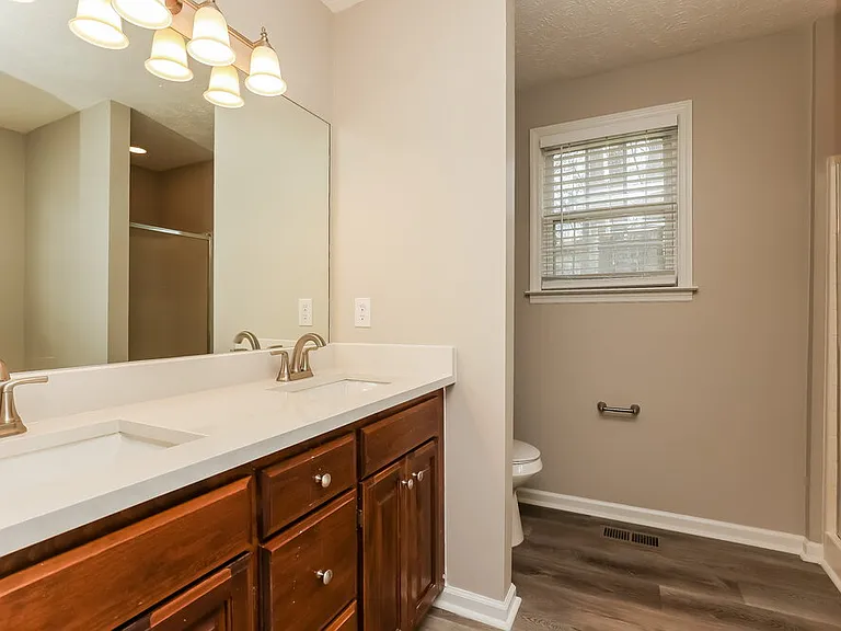4116 Highlander Ct — Photo 13