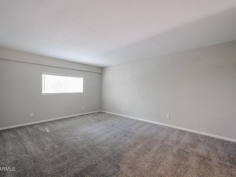 351 E Thomas Rd #D201 — Photo 27