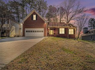 3660 Erdly Ln, Snellville, GA 30039