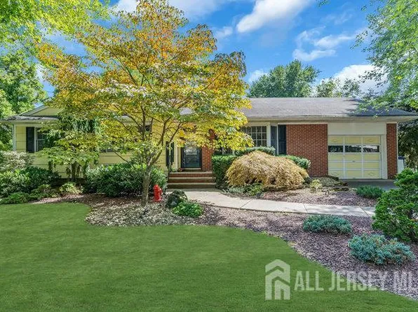 1430 Kearney Dr, North Brunswick, NJ 08902