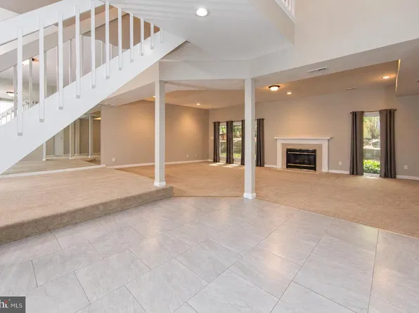 1405 Chanticleer, Cherry Hill, NJ 08003