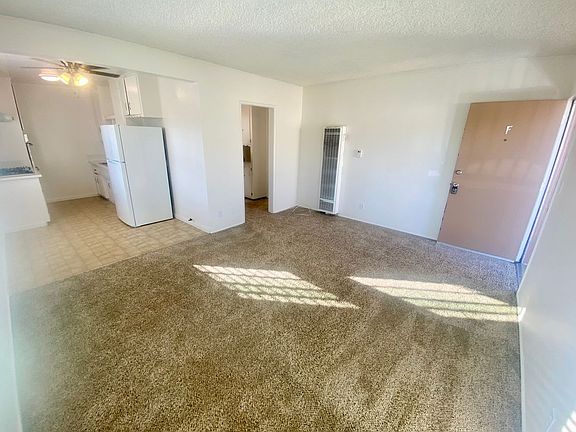 2nd image of 2520-2522 Mathews Ave #20-F