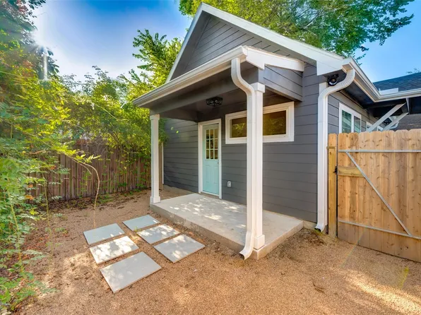 1213 Armstead St #A, Houston, TX 77009