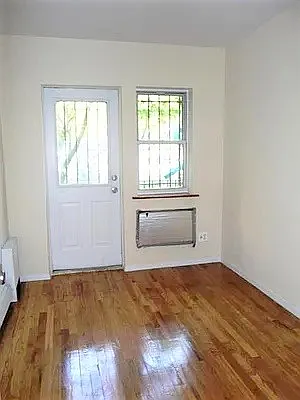 Rented by Corcoran | media 14