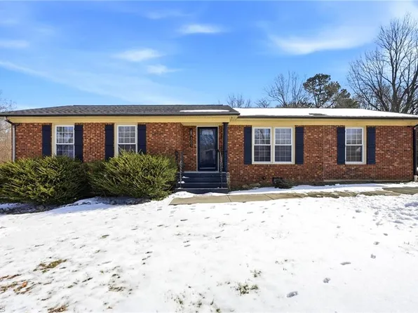 6001 Siler Rd, Greensboro, NC 27406