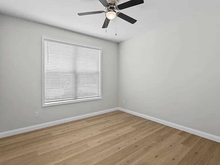 468 Pinehurst Way — Photo 16