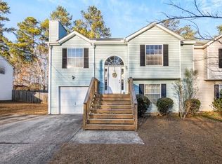 8360 Taylor Rd, Riverdale, GA 30274