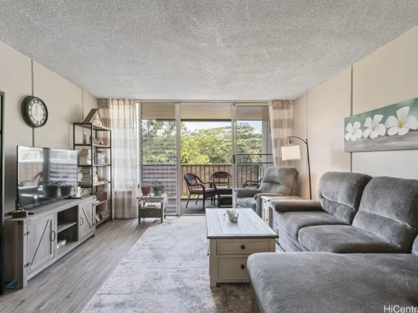 95-055 Waikalani Dr APT H402, Mililani, HI 96789