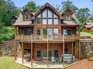 203 Deerfield Ln, Blue Ridge, GA 30513
