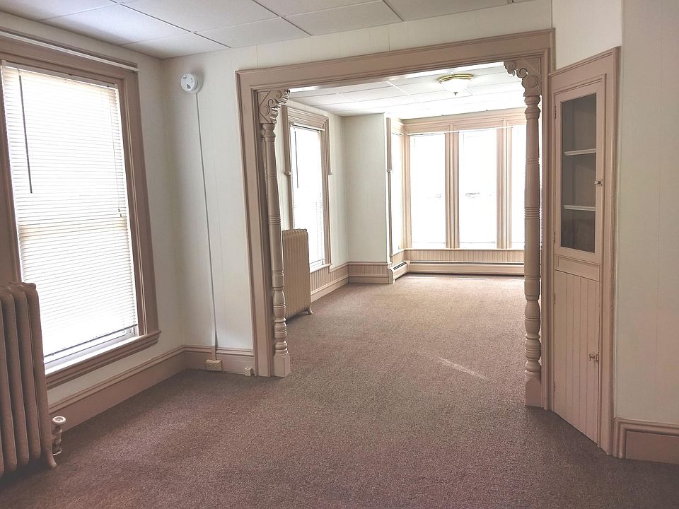 2nd image of 94 Holyoke St APT A