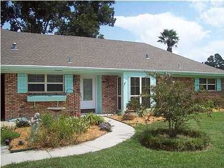 1st image of 202 S William Dr