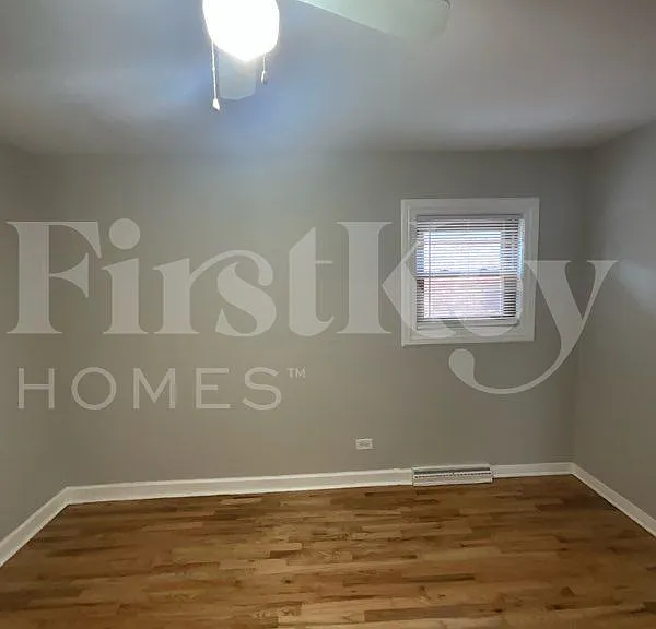 7744 Lotus Ave — Photo 9