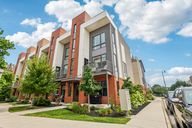 Park Place Ct-S2607-001.jpg