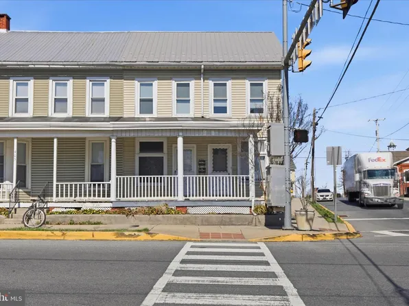 401 Main St, Denver, PA 17517