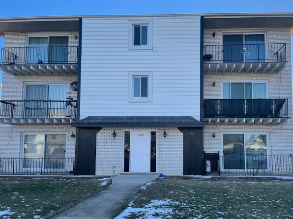 7337 W 85th Pl APT 1B, Bridgeview, IL 60455