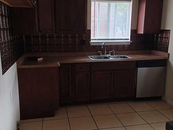 5th image of 3750 W Buena Vis