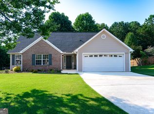 3986 Rock Hollow Dr, Loganville, GA 30052