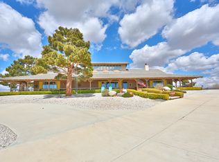 11233 Brisbane Rd, Apple Valley, CA 92308