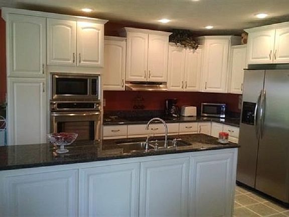2nd image of 105 Ella St