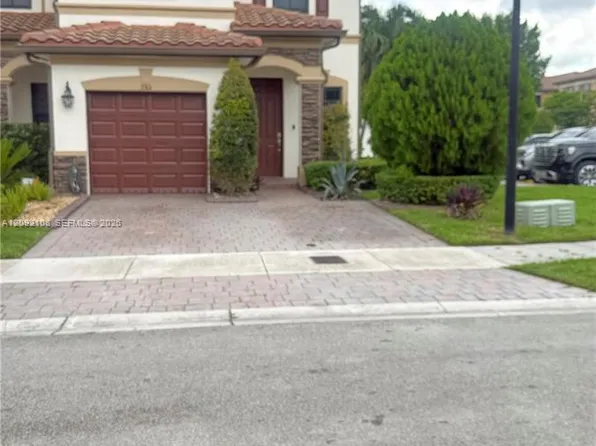 3301 W 89th Ter, Hialeah, FL 33018