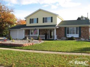 346 Holland Rd, Flushing, MI 48433