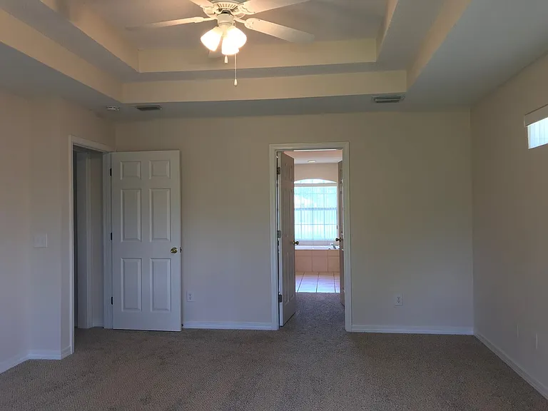 2642 Hidden Creek Dr — Photo 34