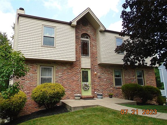 3rd image of 146 Dinwiddie Dr